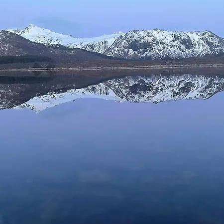 Waterfront Mountain View Lofoten Liland