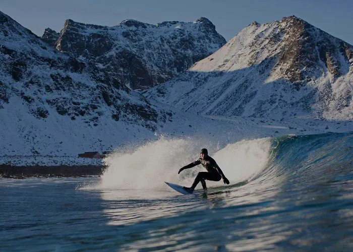 Waterfront Mountain View Lofoten Casa de Férias