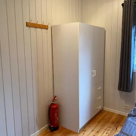 Waterfront Mountain View Lofoten * Liland